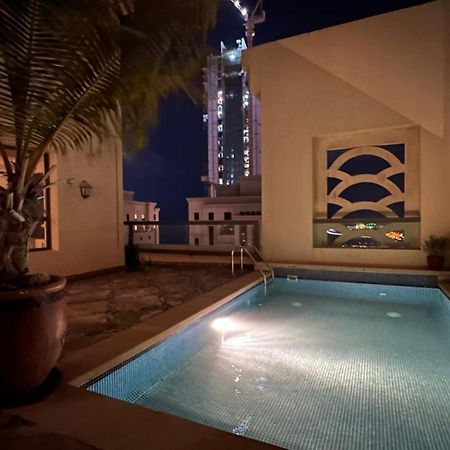 Neyar Beach Vibes - The Penthouse Albergue Dubái Exterior foto