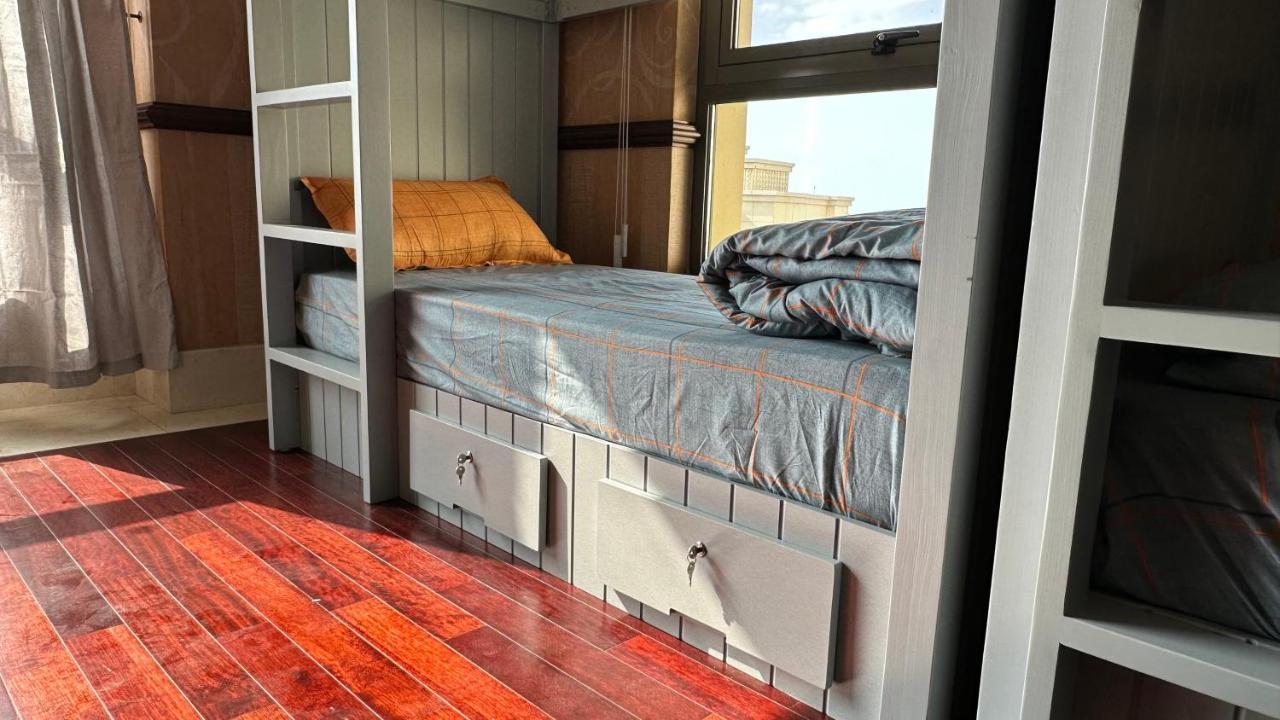 Neyar Beach Vibes - The Penthouse Albergue Dubái Exterior foto