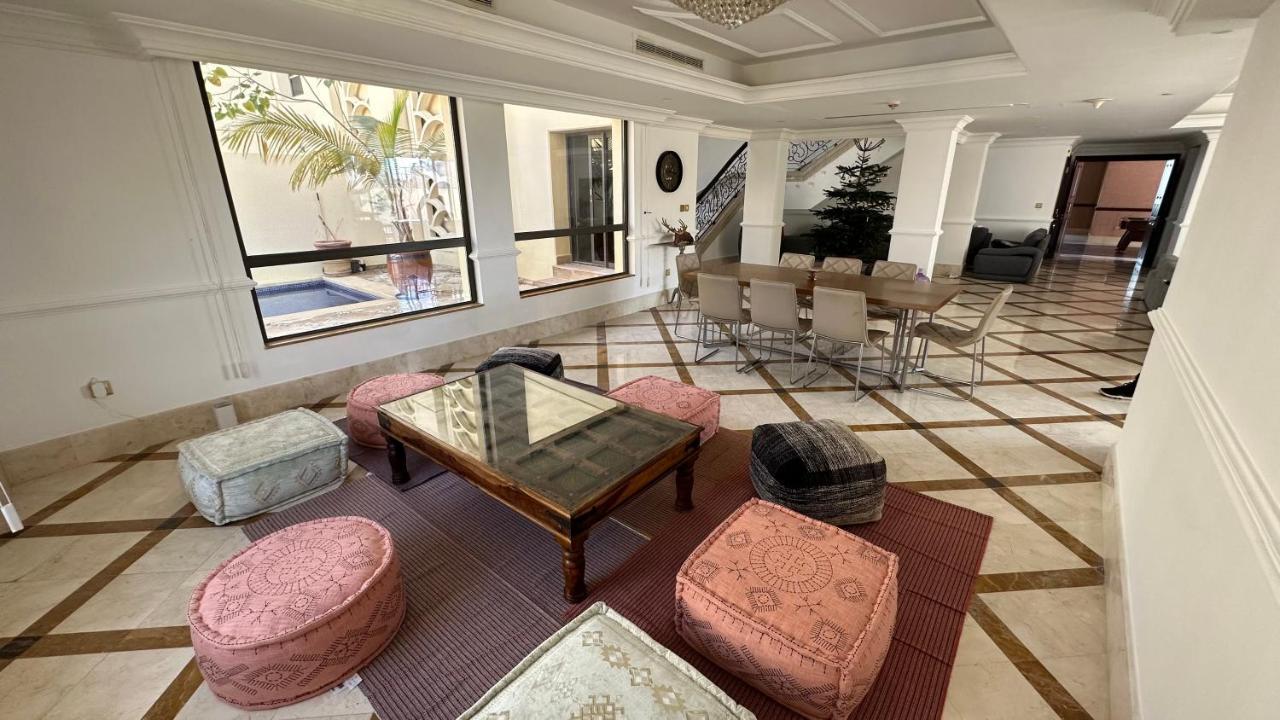 Neyar Beach Vibes - The Penthouse Albergue Dubái Exterior foto